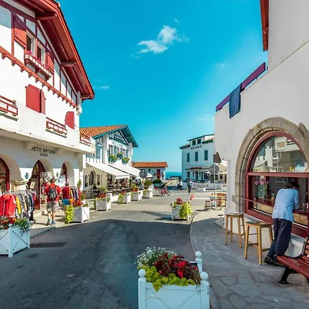 Martha - Appt 02 דירה *